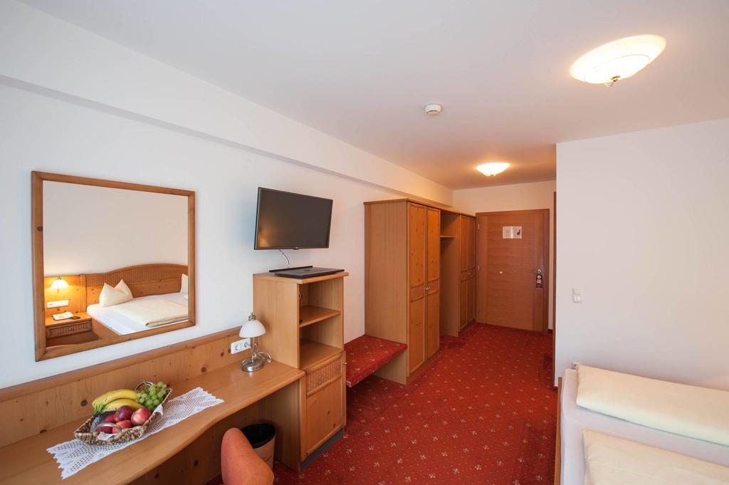 לרמוס Hotel Juchhof מראה חיצוני תמונה